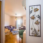 Lejlighed Dora Near Sea And Center With Private Garage
